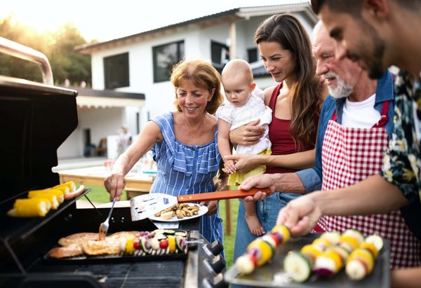 Barbecues combiné plancha : les privilèges à profiter