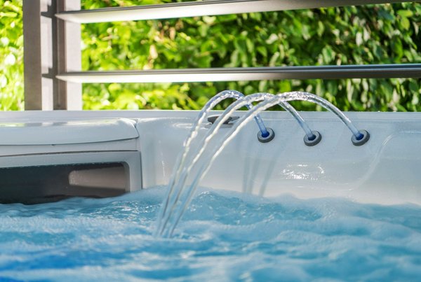 Pourquoi la vente de jacuzzi peut vous apporter du confort ?